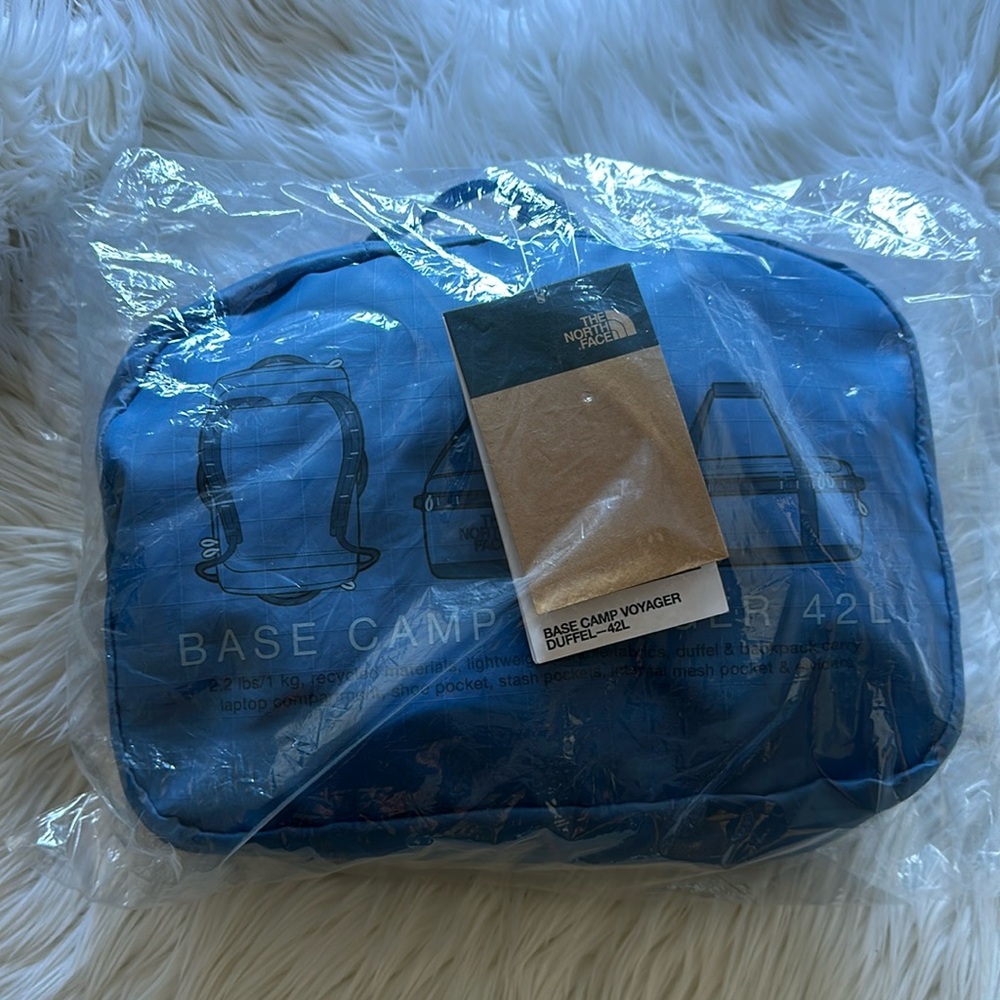 The North Face Blue Base Camp Voyager Duffle Bag 42L